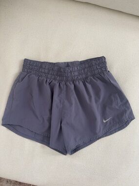 Nike Women's Lavender One Dri-FIT Mid-Rise Brief-Lined Shorts